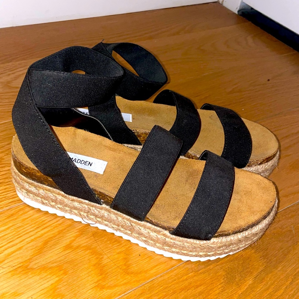 Steve Madden Kimmie Black Sandals size 8